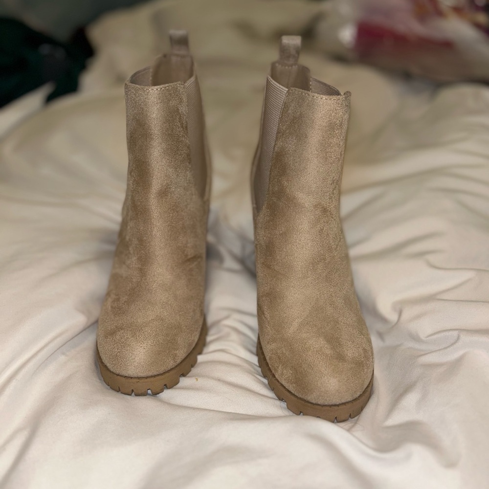 Soda Tan Heeled Ankle Boots - Picture 2 of 5